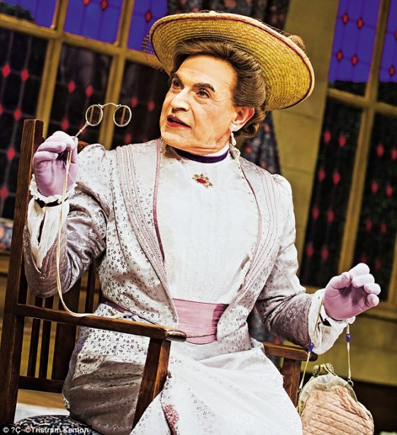 2a673b8900000578-3156301-david_suchet_looks_like_something_from_life_on_earth_as_lady_bra-m-168_1436541970279